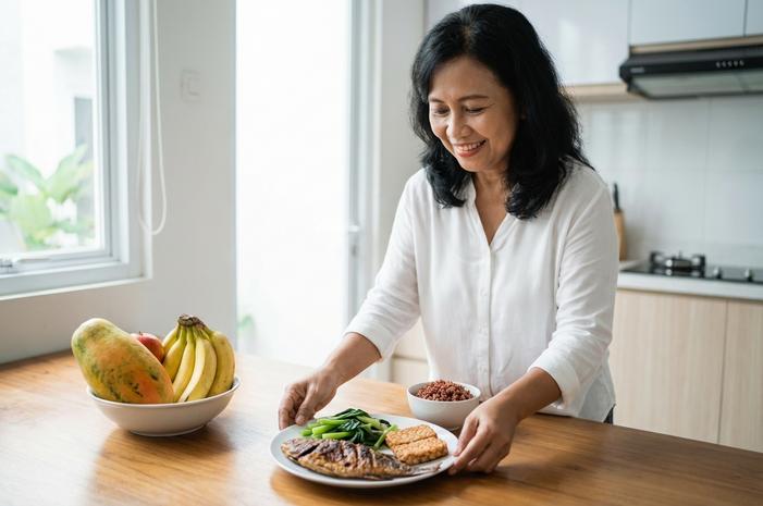 Razana Snack: Camilan Hangat yang Menghangatkan Jiwa Cilacap